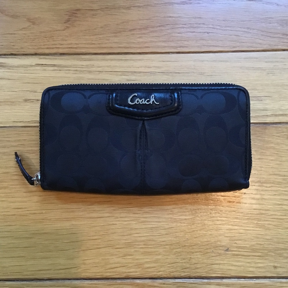 COACH Ashley Signature C Zip Around Accordion Canvas Logo Black Wallet Clutch
